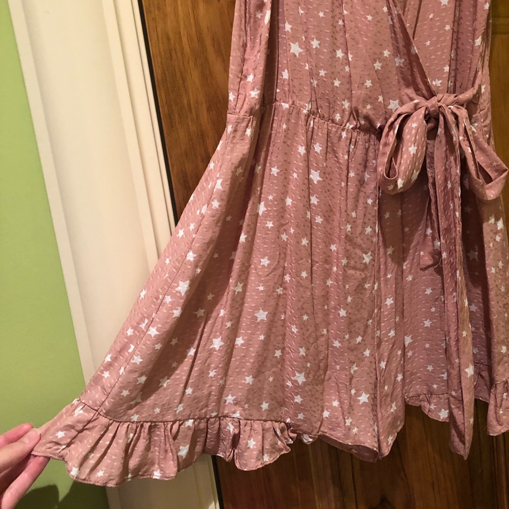 NWOT ‼️ Sadie and Sage Star Romper - Picture 5 of 10